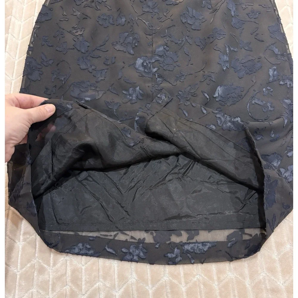 PRETA Velvet Floral Burnout Mesh Midi Pencil Skirt Size 42 Goth Dark Academia - Picture 9 of 11